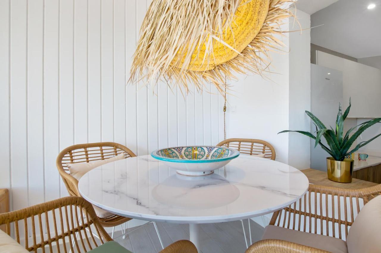 Casa De La Playa. Beach House With Magnificent Sea マラガ エクステリア 写真