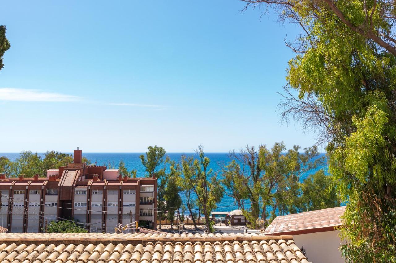 Casa De La Playa. Beach House With Magnificent Sea マラガ エクステリア 写真