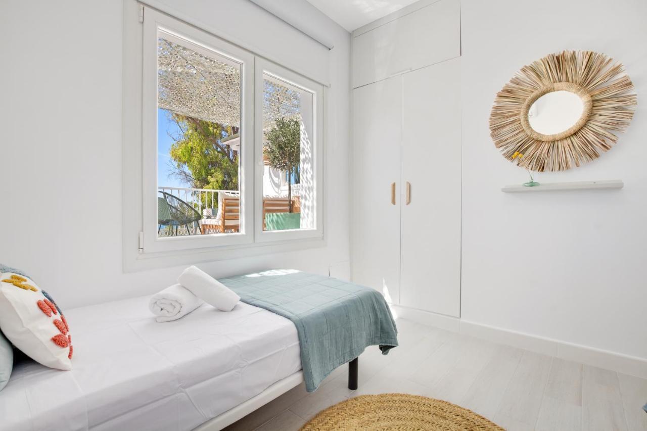 Casa De La Playa. Beach House With Magnificent Sea マラガ エクステリア 写真
